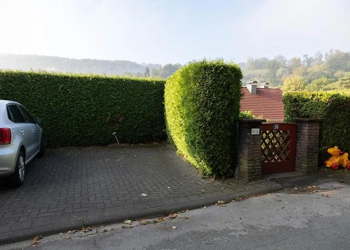Naturidyll Im Gruenen Mit Vielen Sehenswuerdigkeiten *